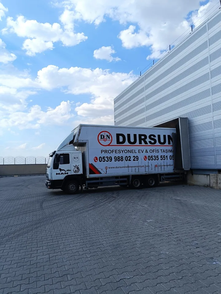 Taşıma aracının yükleme alanındaki görünümü
